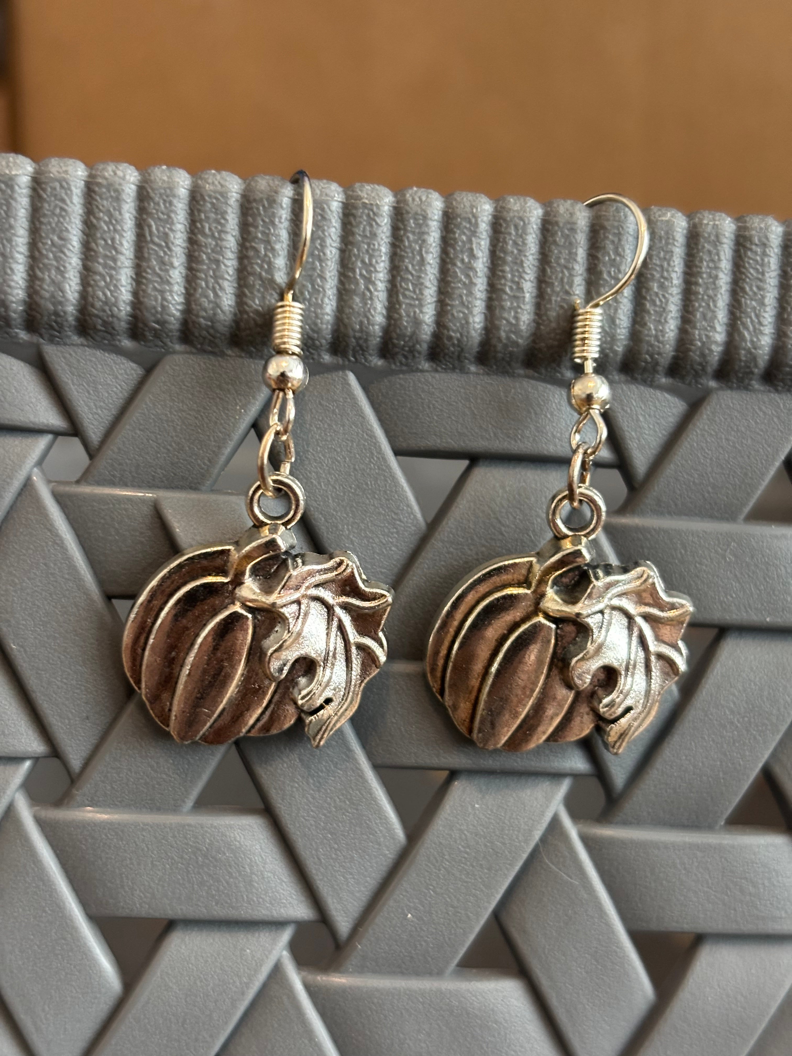 Pumpkin Earring