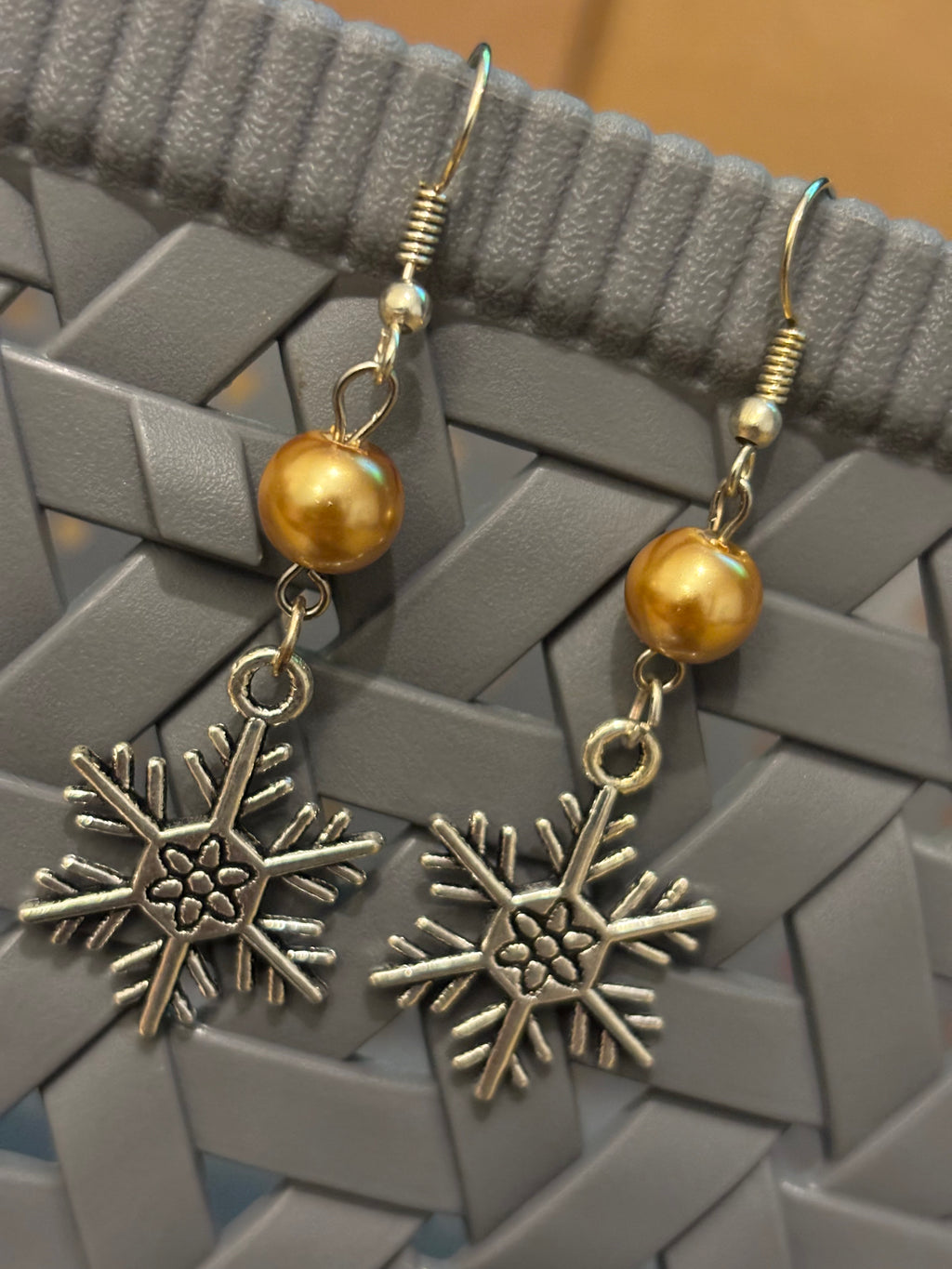 Christmas Snowflake With A Bead Earrings