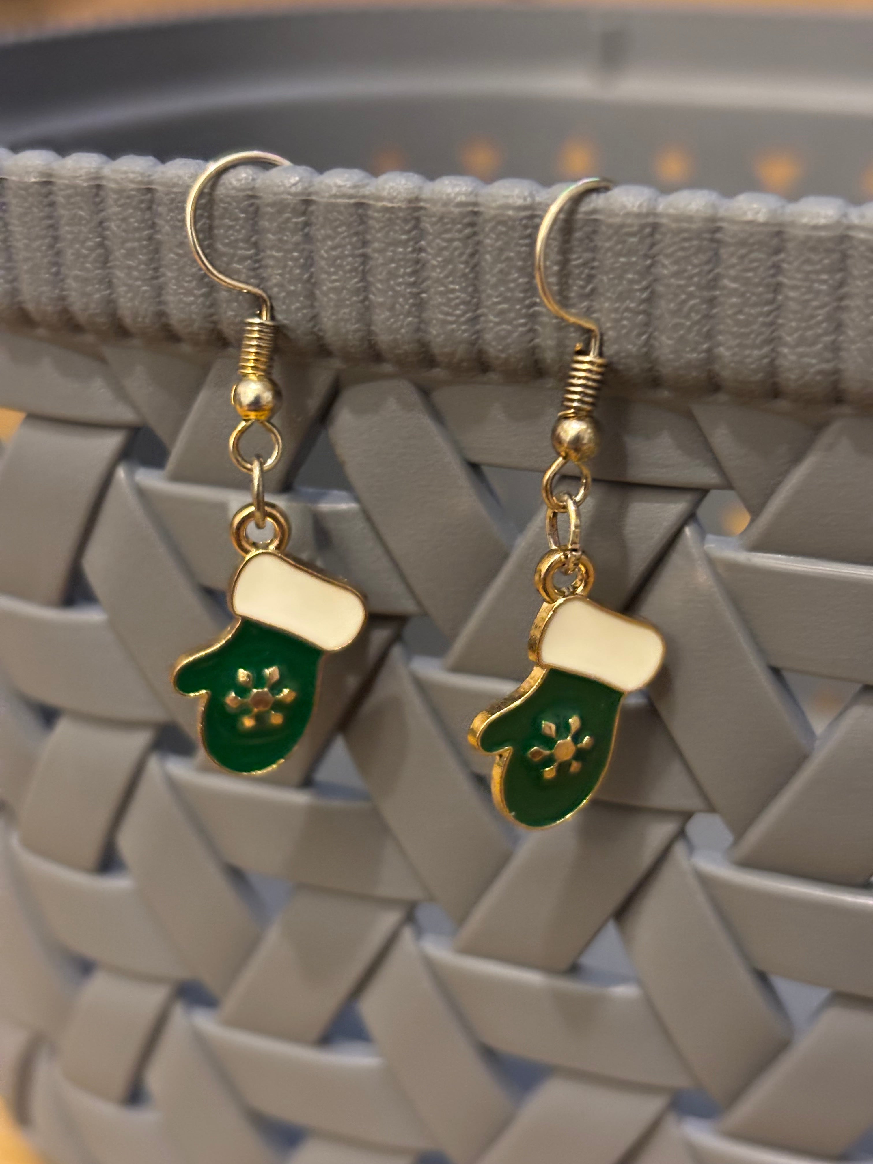Christmas Mittens Earrings